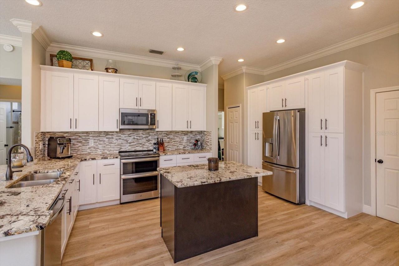 5341 Fawn Woods Court, Sanford, FL 32771 Photo