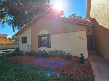 1025 SW 113TH TERRACE, PEMBROKE PINES, FL 33025