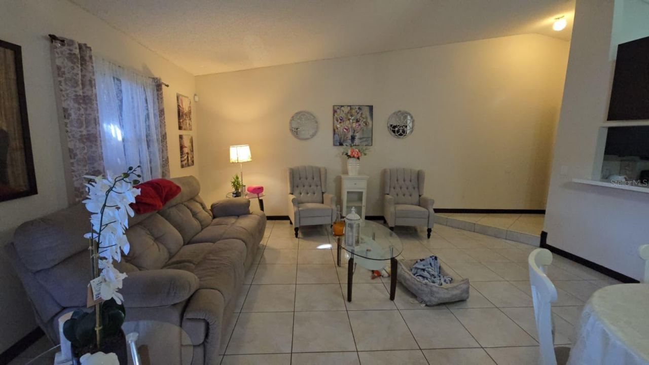 1025 SW 113th Terrace, Pembroke Pines, FL 33025 Photo