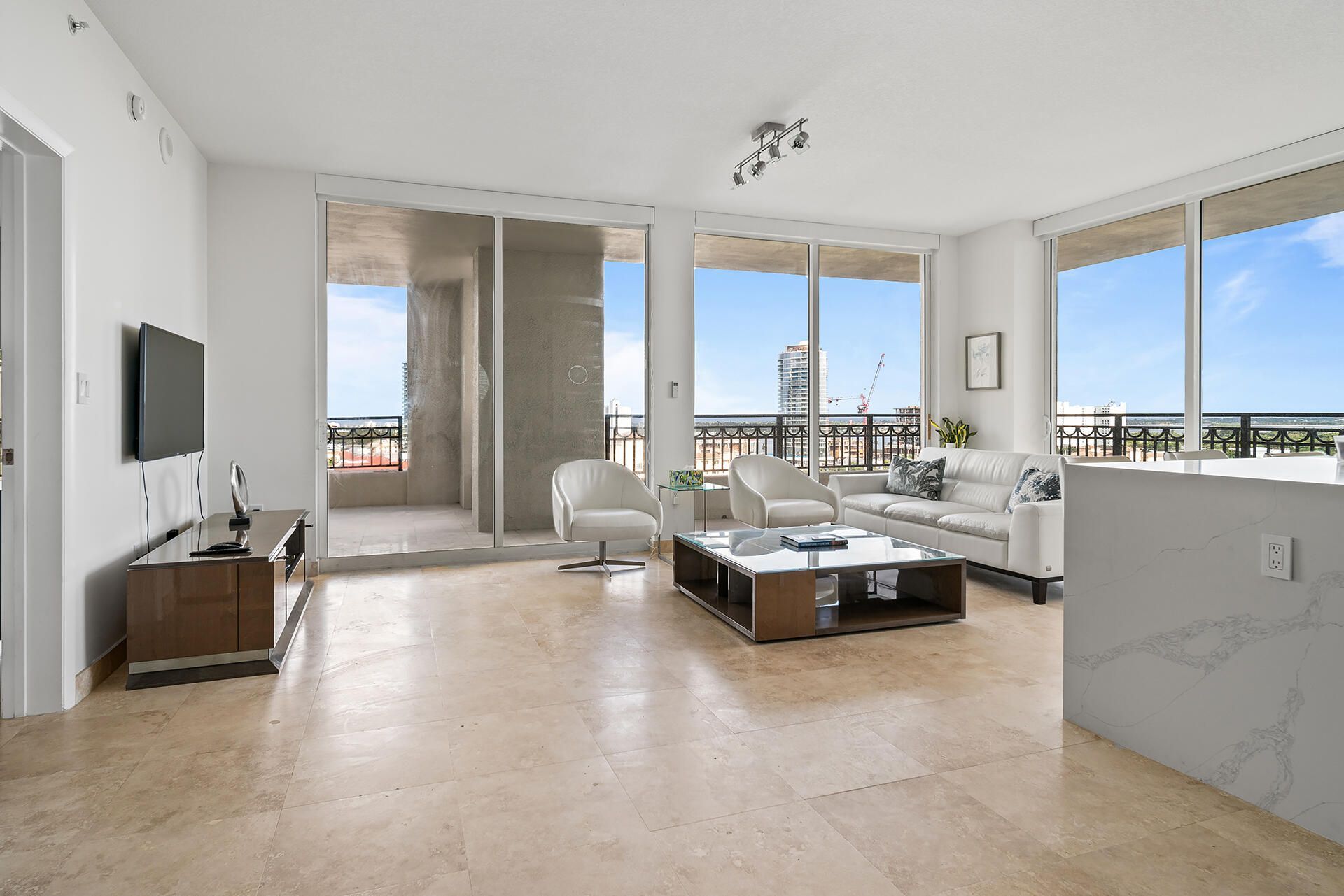 550 Okeechobee Boulevard, Unit 1401, West Palm Beach, FL 33401 Photo