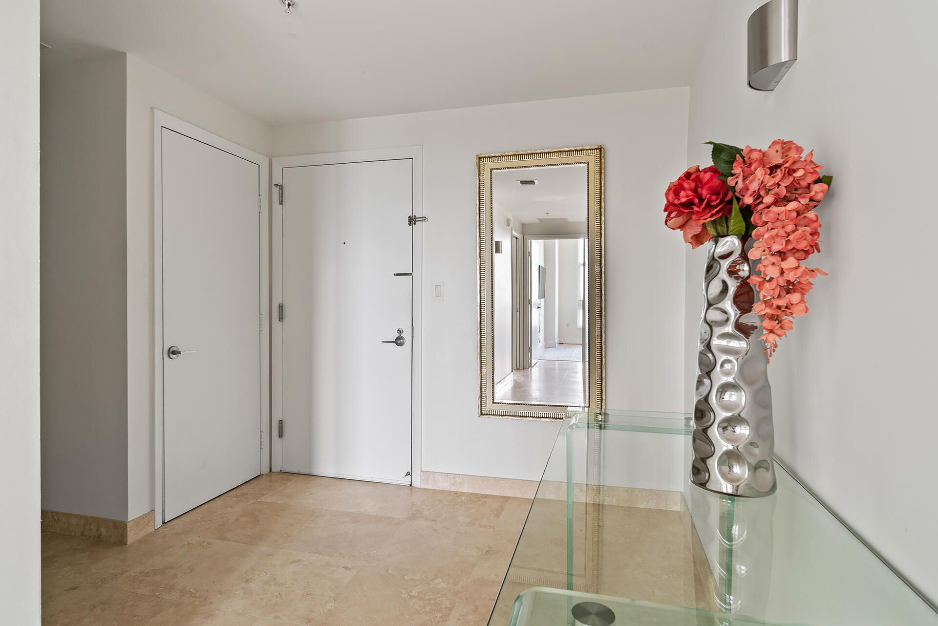 550 Okeechobee Boulevard, Unit 1401, West Palm Beach, FL 33401 Photo