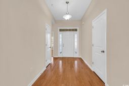 1612 Fairforest Ct. photo 4