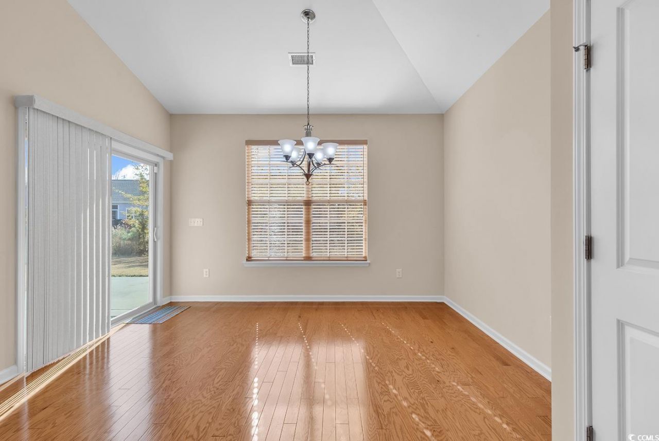 1612 Fairforest Ct. Photo 9