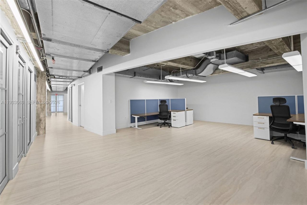 605 Lincoln Rd, Unit 500, Miami Beach, FL 33139 Photo