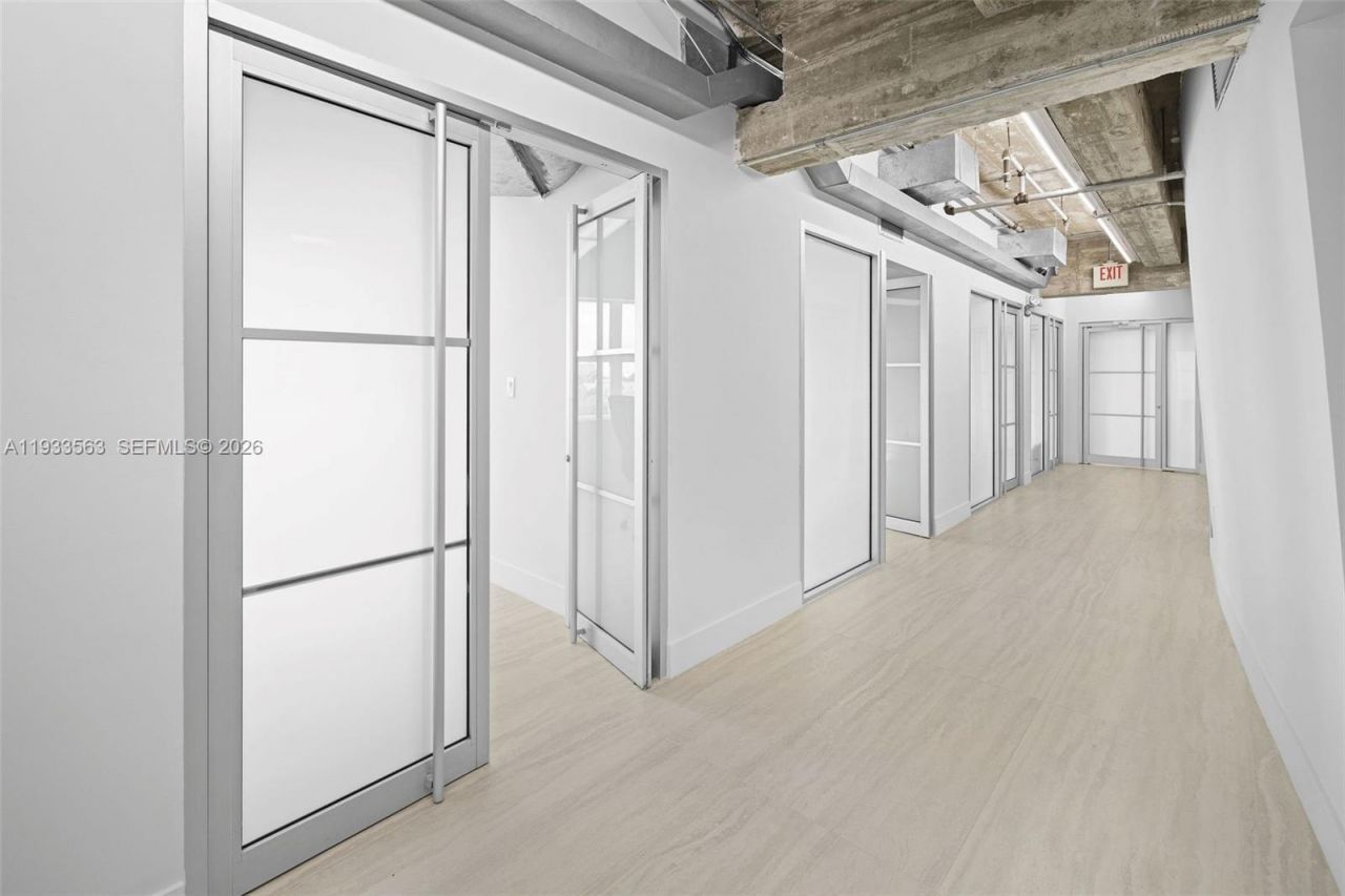 605 Lincoln Rd, Unit 500, Miami Beach, FL 33139 Photo