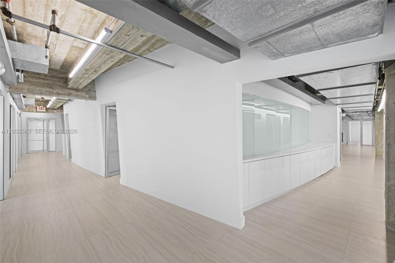 605 Lincoln Rd, Unit 500, Miami Beach, FL 33139 Photo