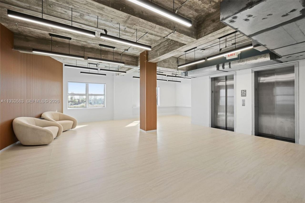 605 Lincoln Rd, Unit 500, Miami Beach, FL 33139 Photo