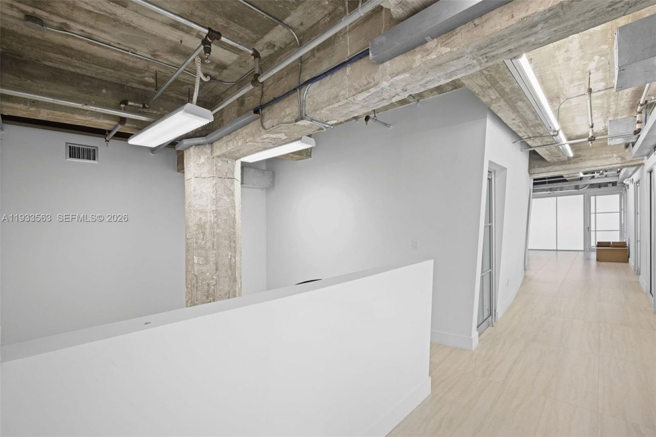 605 Lincoln Rd, Unit 500, Miami Beach, FL 33139 Photo