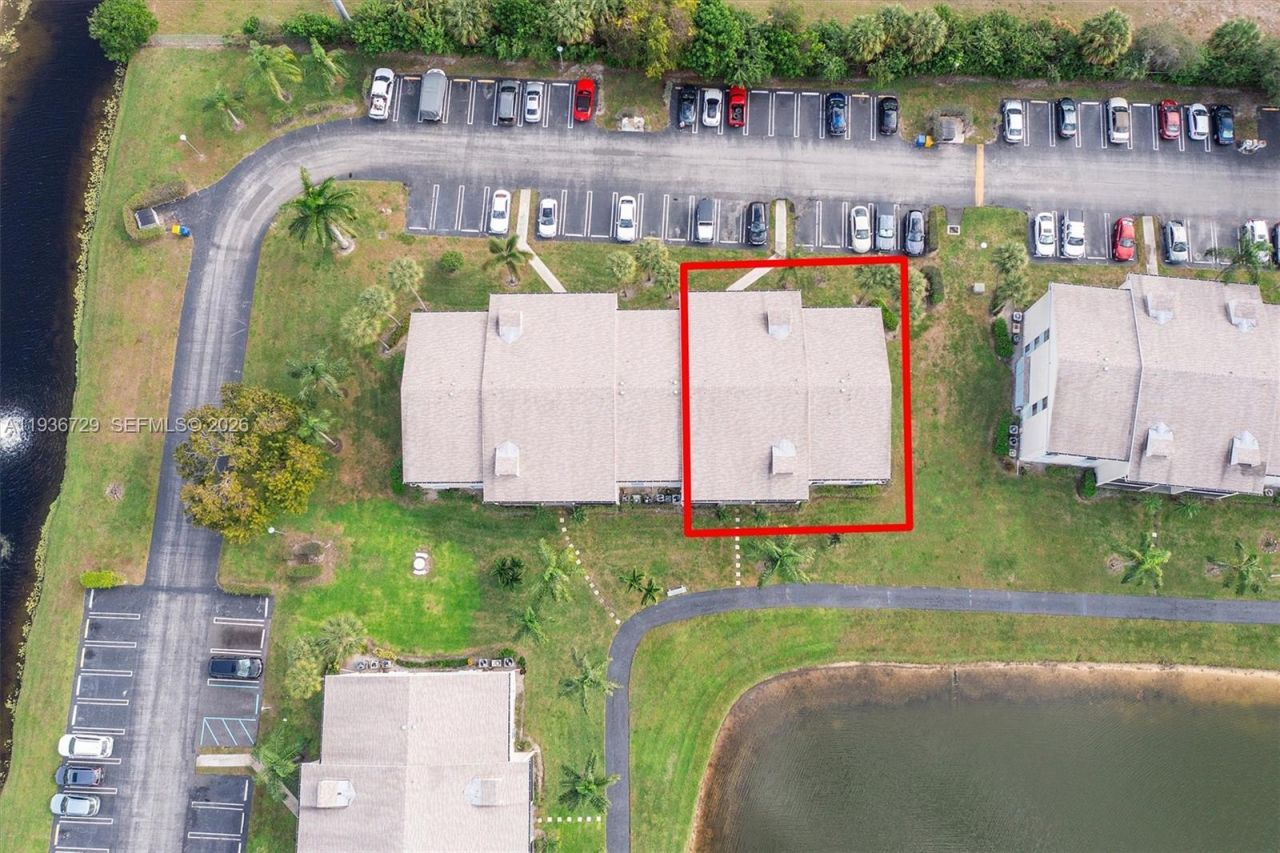 1109 Green Pine Blvd, Unit C1, West Palm Beach, FL 33409 Photo