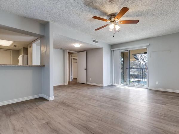 12818 Midway Road, Unit 2068, Dallas, TX 75244
