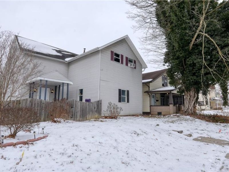 615 Clark Street, Cambridge, OH 43725 Photo 1