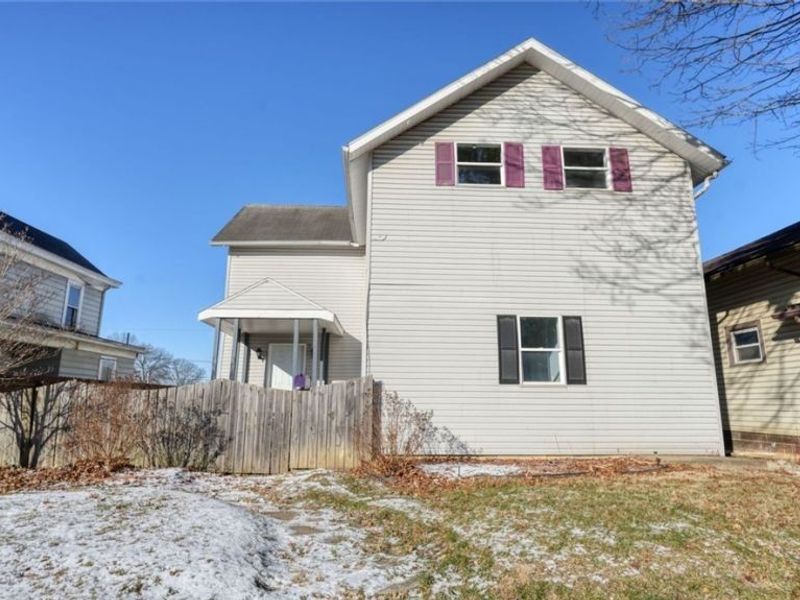 615 Clark Street, Cambridge, OH 43725 Photo 2