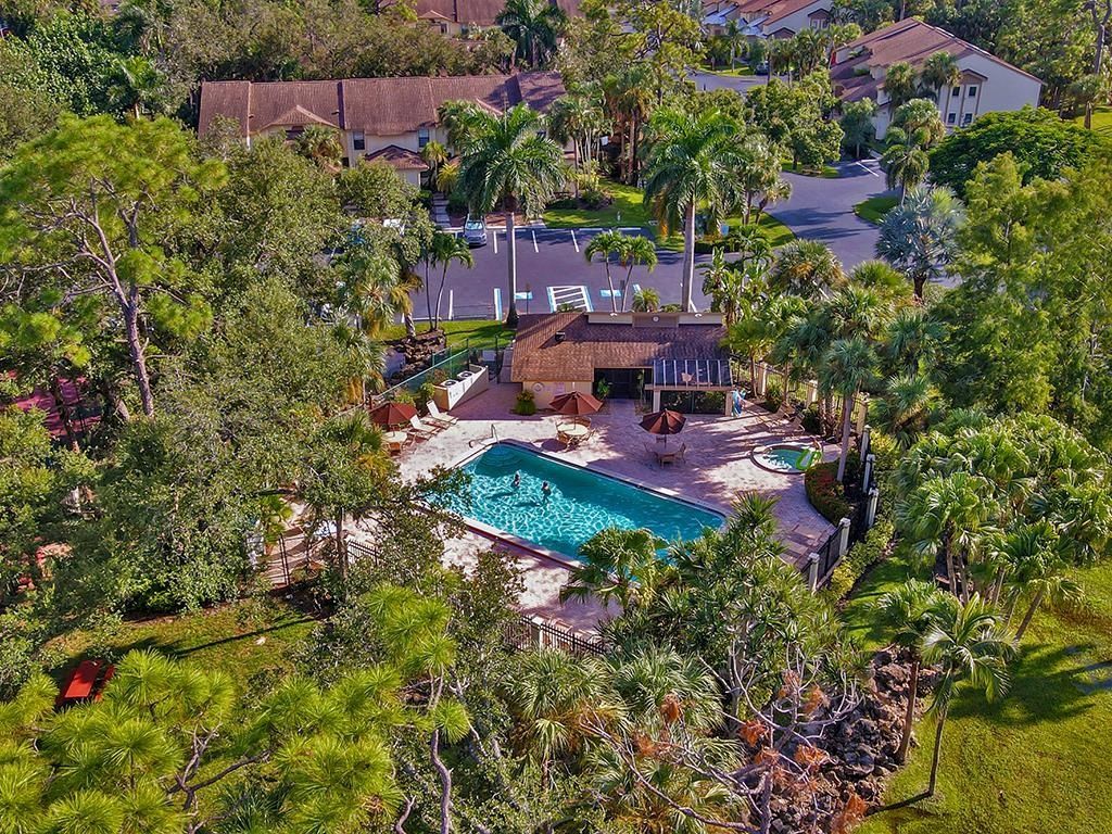 15206 Parkside Dr, Unit 201, Fort Myers, FL 33908 Photo