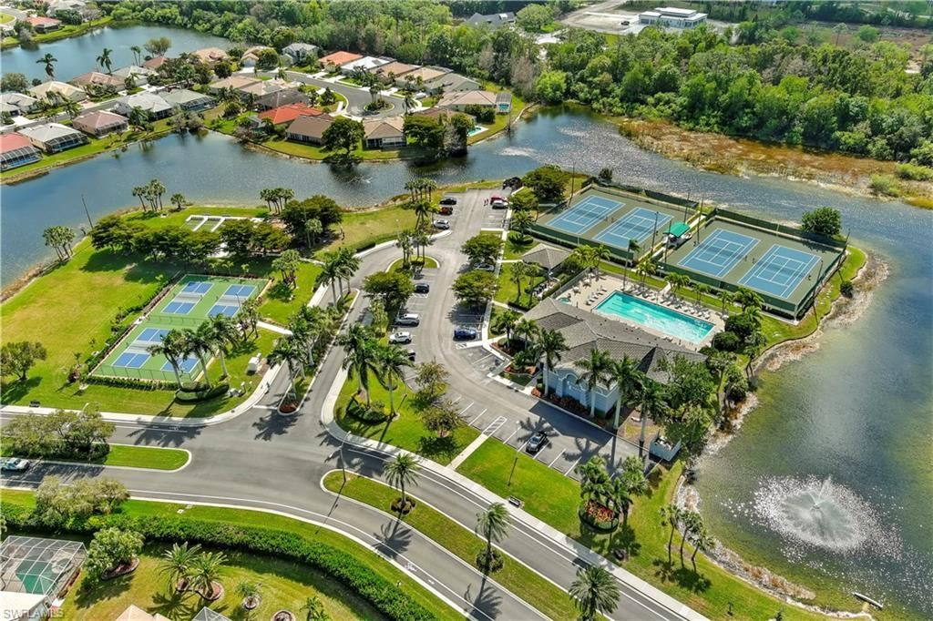 8009 Breton Cir, Fort Myers, FL 33912 Photo