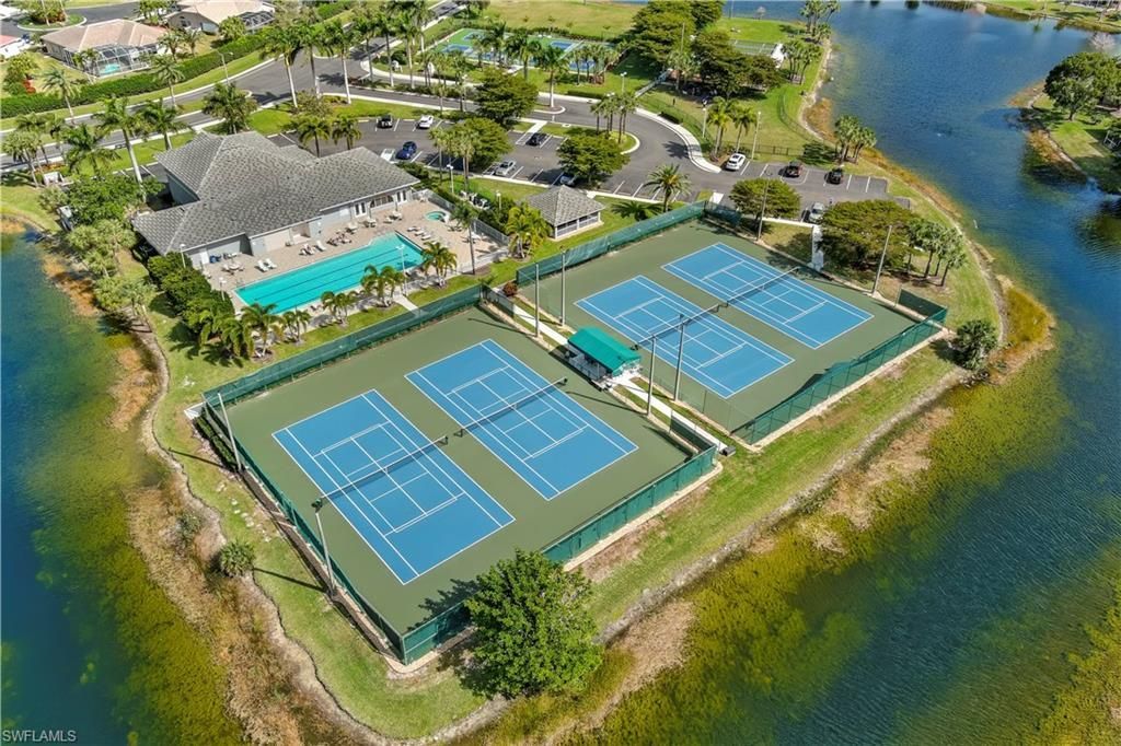 8009 Breton Cir, Fort Myers, FL 33912 Photo