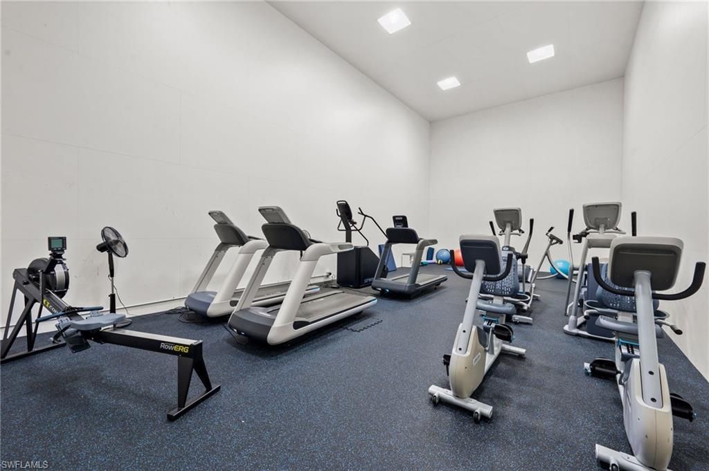 8009 Breton Cir, Fort Myers, FL 33912 Photo