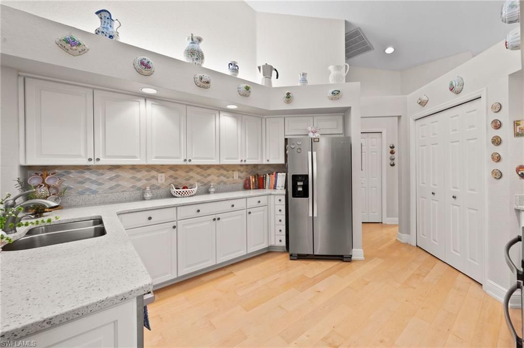 8009 Breton Cir, Fort Myers, FL 33912 Photo