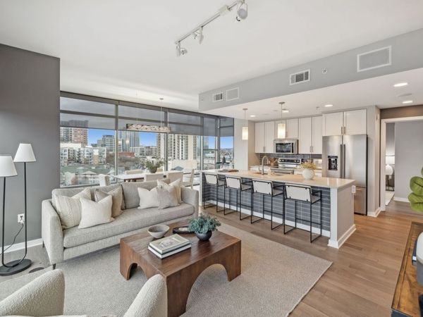 1212 Laurel St, Unit 813, Nashville, TN 37203