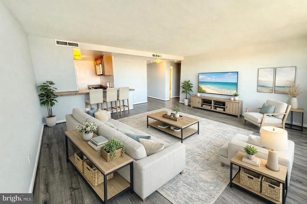 4600 Duke Street, Unit 1312, Alexandria, VA 22304 Main Photo