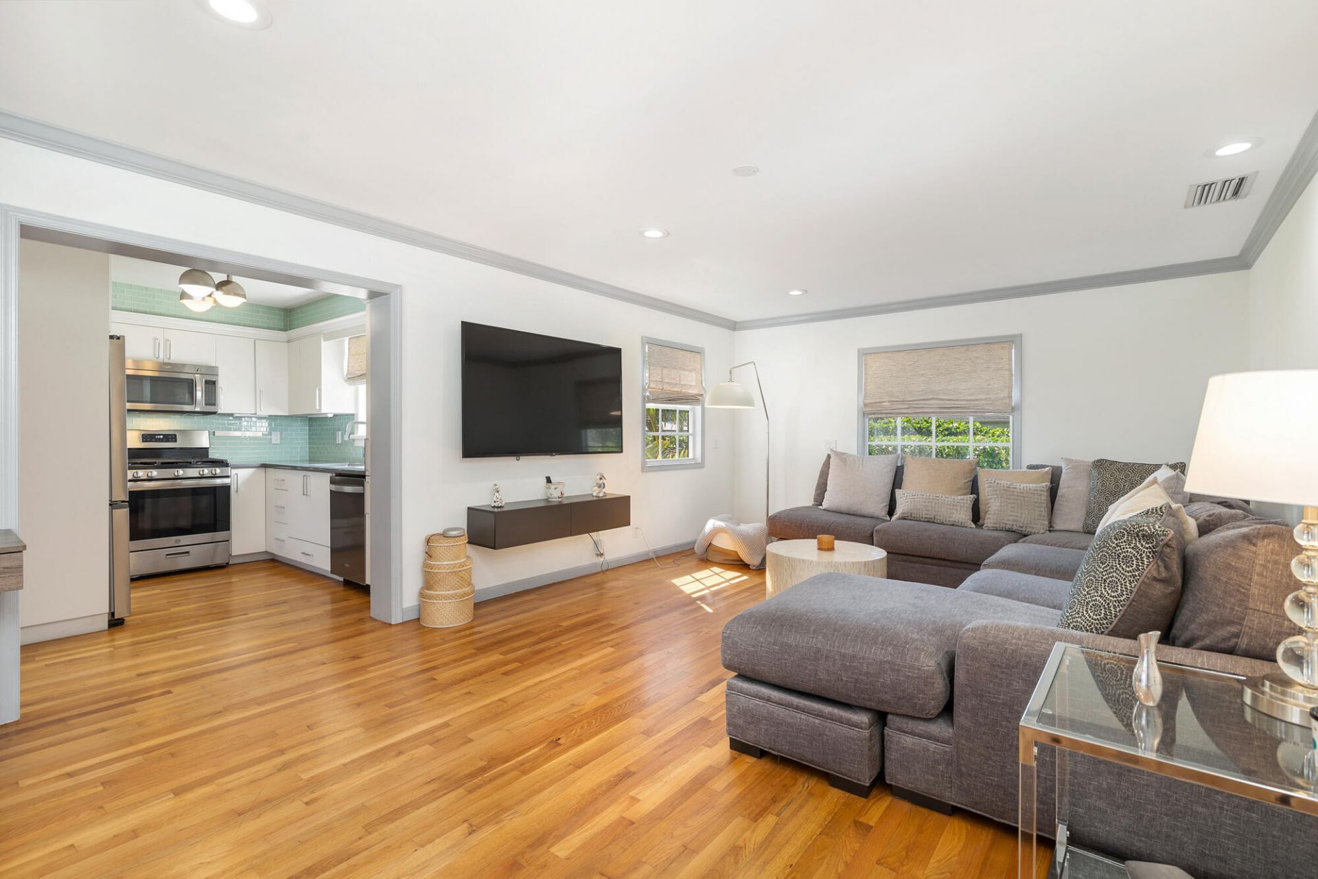 4211 Washington Road, West Palm Beach, FL 33405 Photo