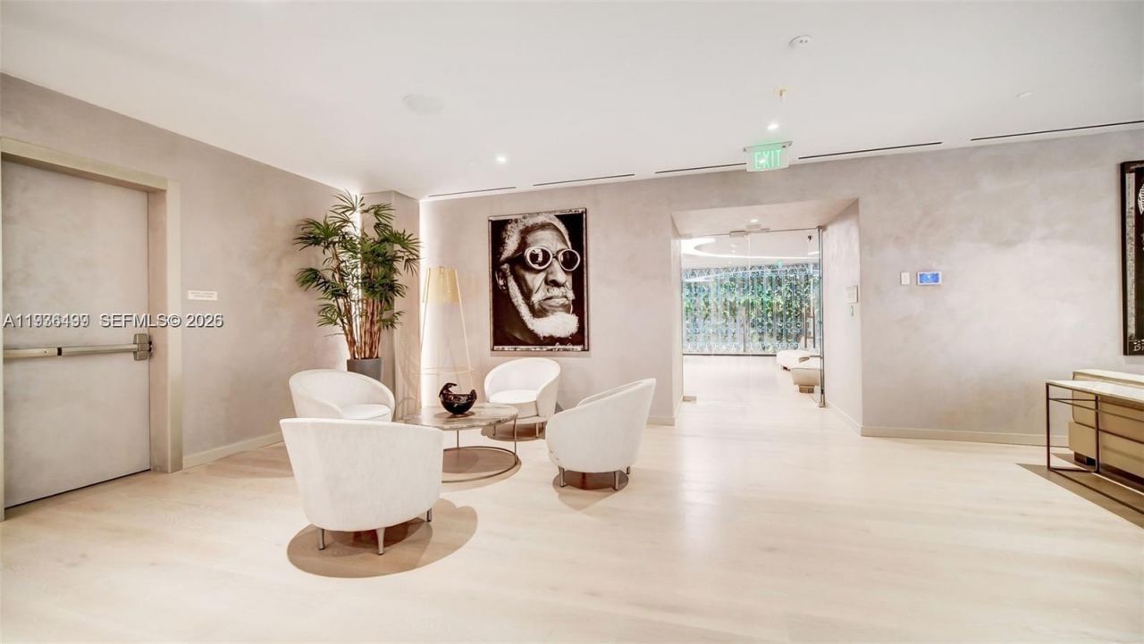 1000 Brickell Plz , Unit 3902, Miami, FL 33131 Photo