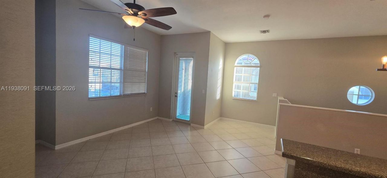 5818 Hampton Hills Blvd, Unit 5818, Tamarac, FL 33321 Photo