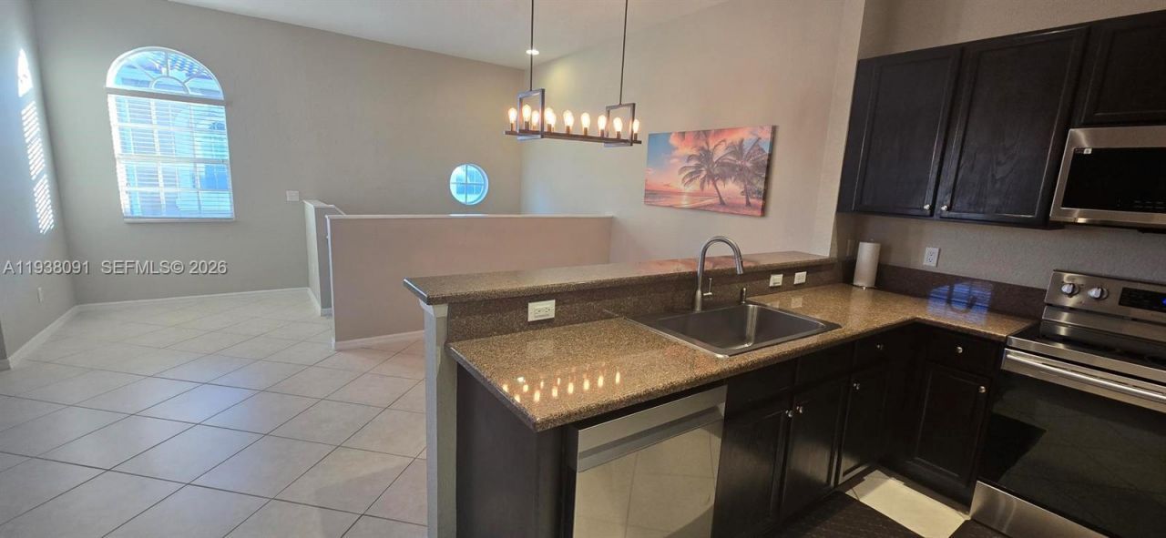 5818 Hampton Hills Blvd, Unit 5818, Tamarac, FL 33321 Photo