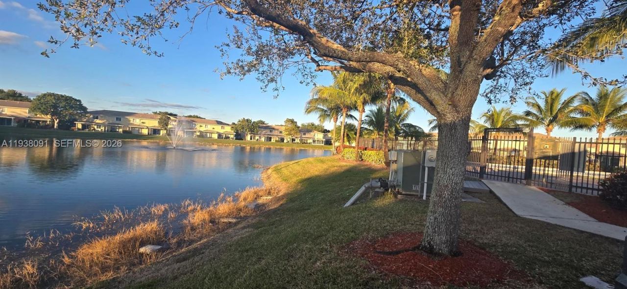 5818 Hampton Hills Blvd, Unit 5818, Tamarac, FL 33321 Photo