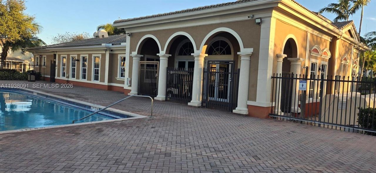 5818 Hampton Hills Blvd, Unit 5818, Tamarac, FL 33321 Photo