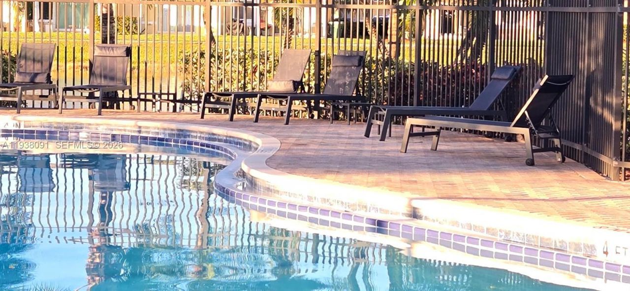 5818 Hampton Hills Blvd, Unit 5818, Tamarac, FL 33321 Photo