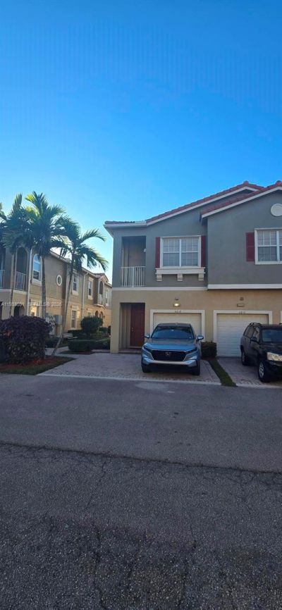 5818 Hampton Hills Blvd, Unit 5818, Tamarac, FL 33321 Photo
