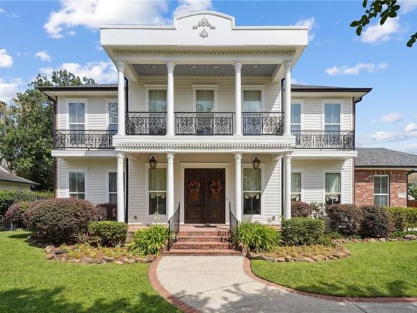 712 STEWART Avenue, River Ridge, LA 70123