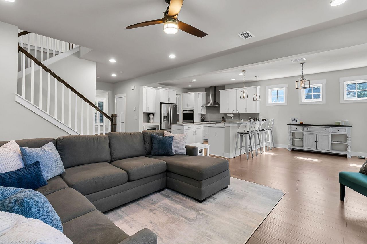 1201 Gannett Road Photo 18