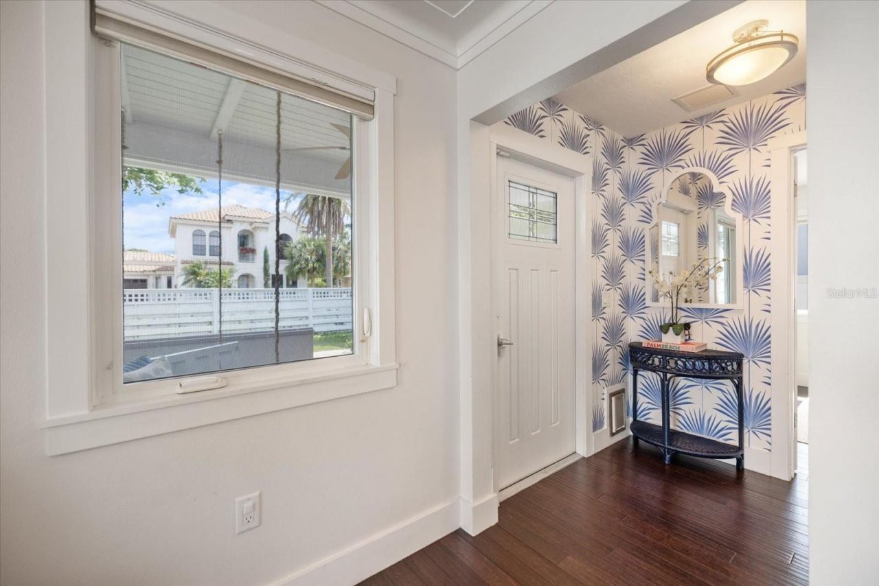 1841 Datura Street, Sarasota, FL 34239 Photo