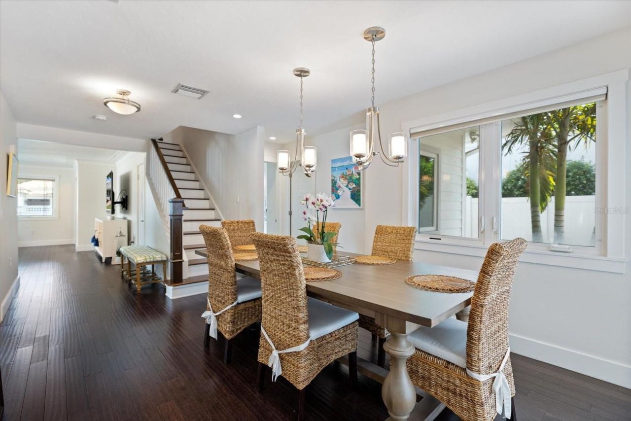 1841 Datura Street, Sarasota, FL 34239 Photo