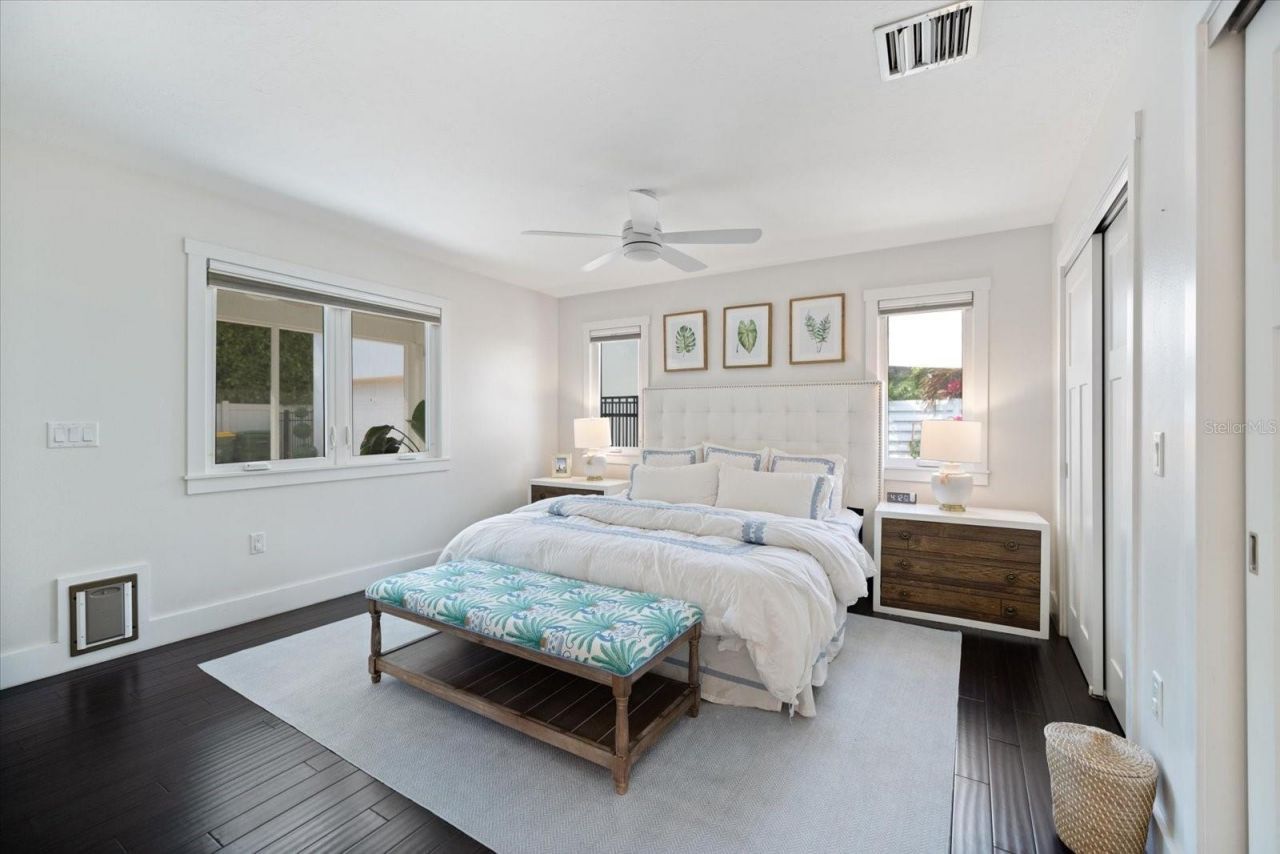 1841 Datura Street, Sarasota, FL 34239 Photo