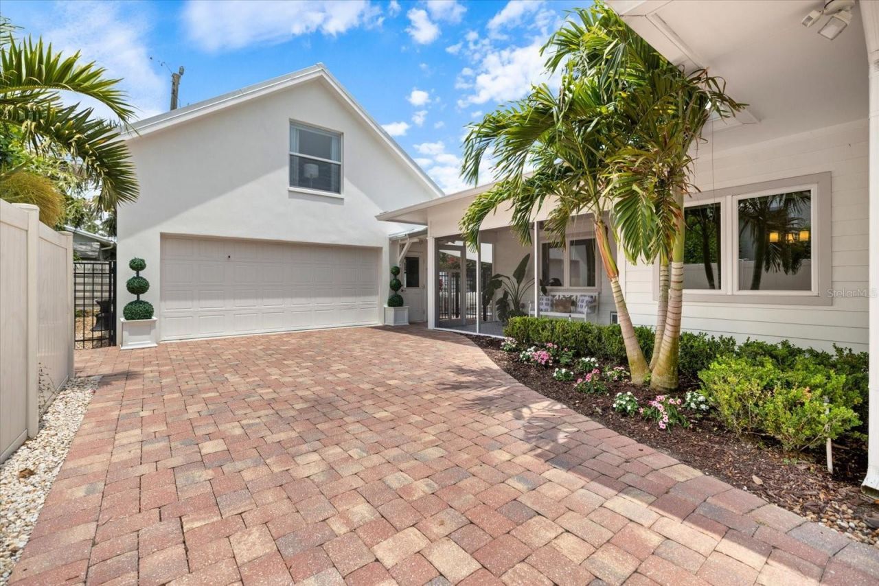 1841 Datura Street, Sarasota, FL 34239 Photo