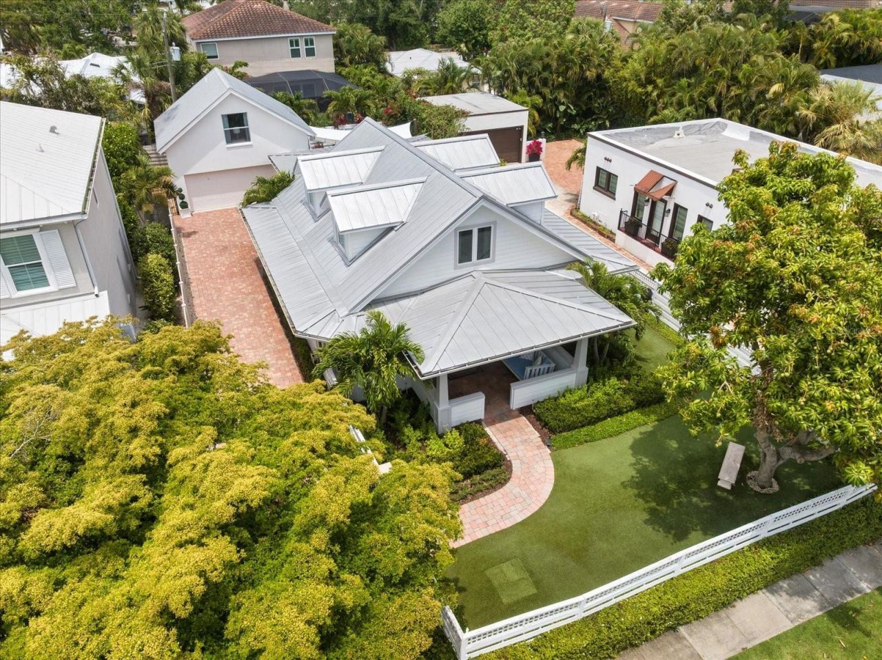 1841 Datura Street, Sarasota, FL 34239 Photo