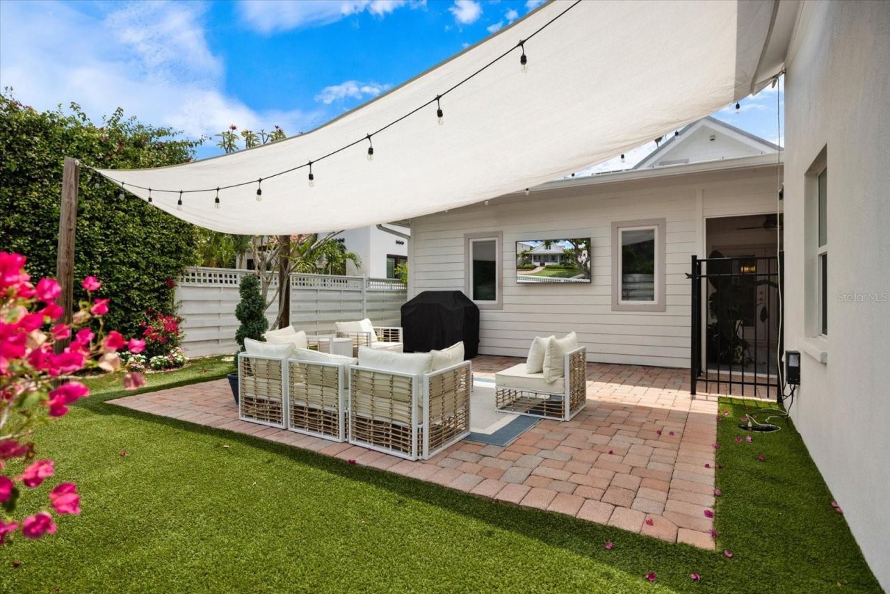 1841 Datura Street, Sarasota, FL 34239 Photo