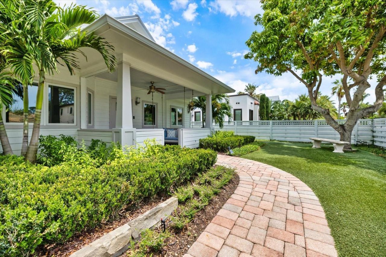 1841 Datura Street, Sarasota, FL 34239 Photo