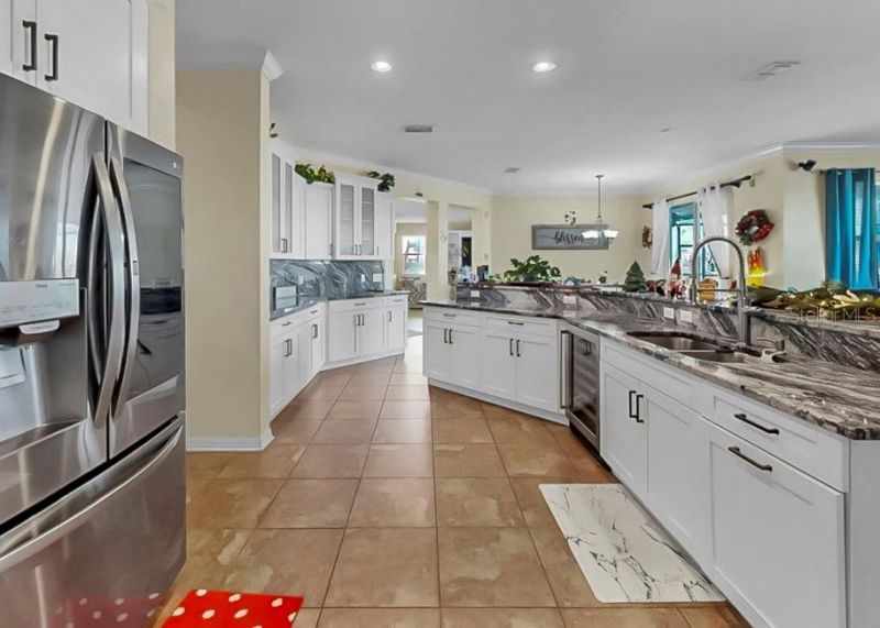 5457 Sandy Shell Drive, Apollo Beach, FL 33572 Photo