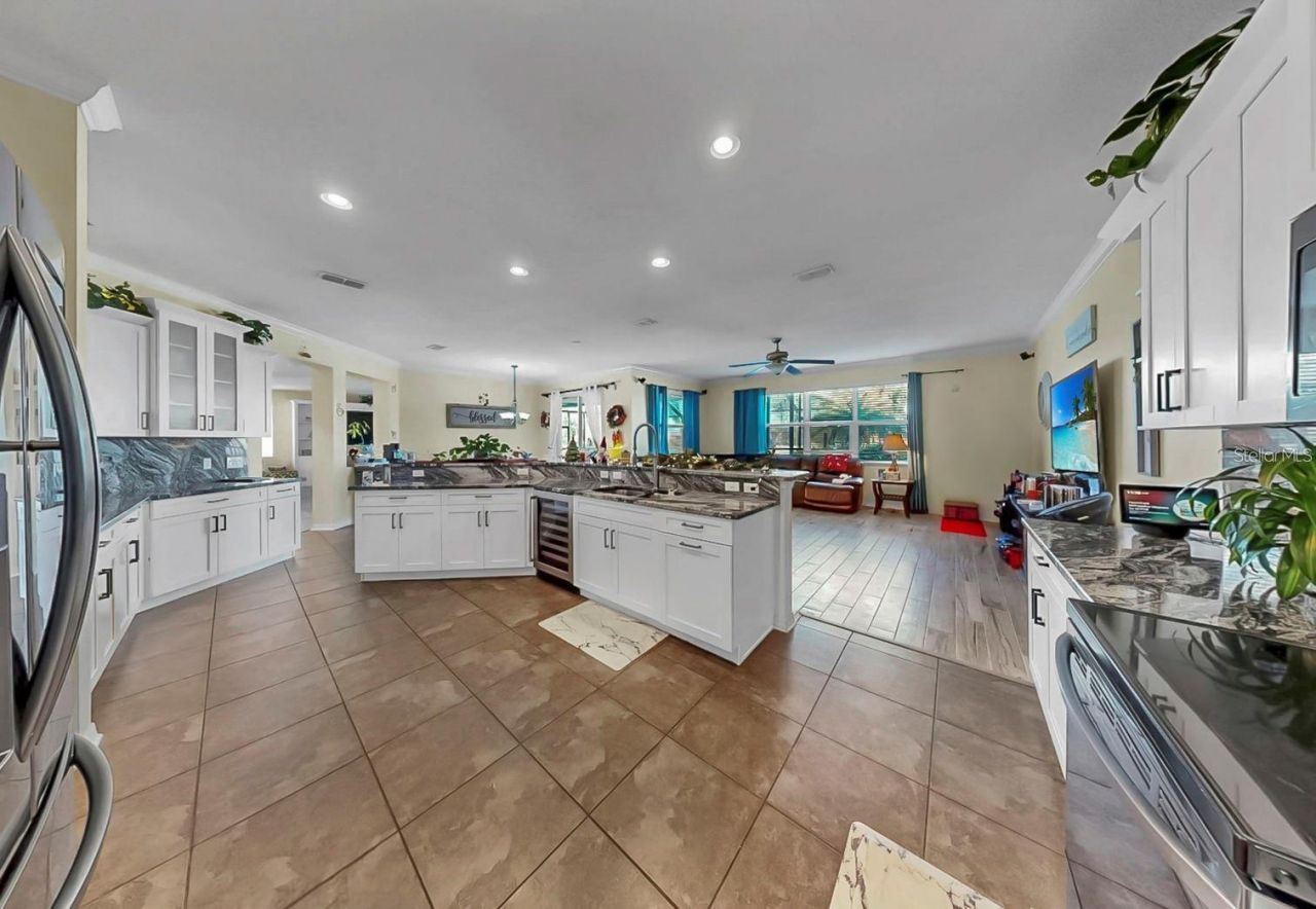 5457 Sandy Shell Drive, Apollo Beach, FL 33572 Photo