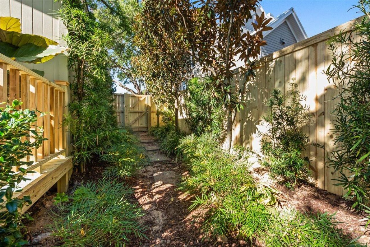 421 Mccants Drive Photo 32