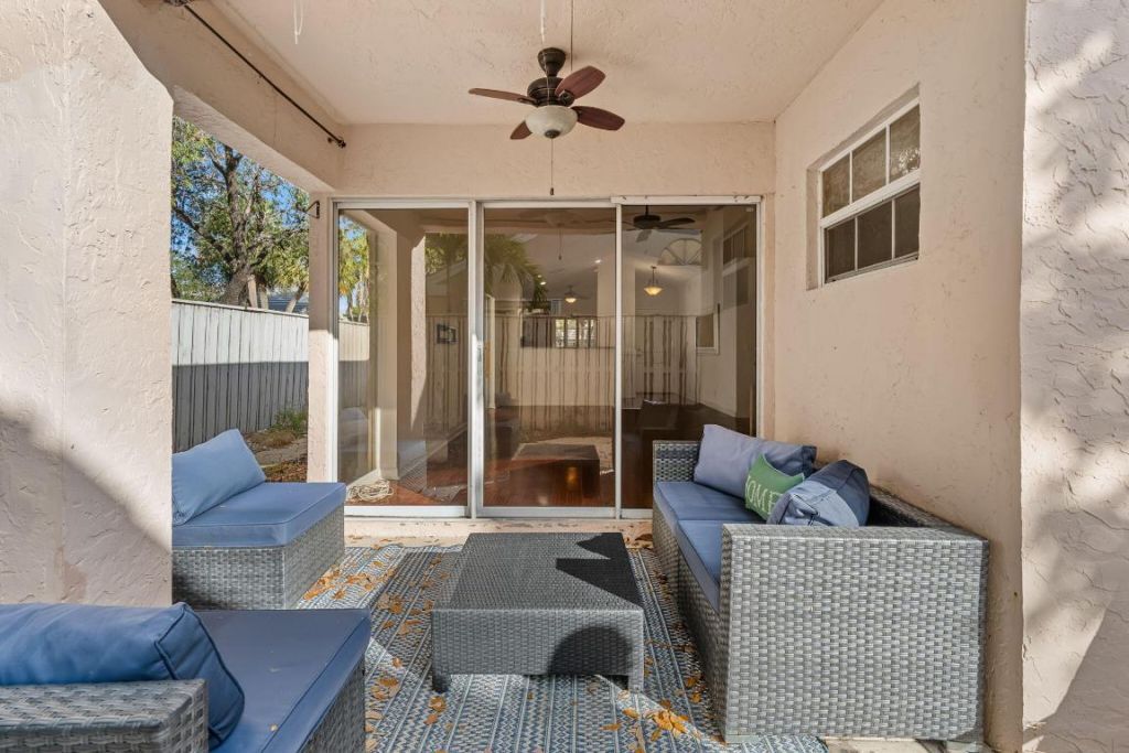 28 Governors Court, Palm Beach Gardens, FL 33418 Photo