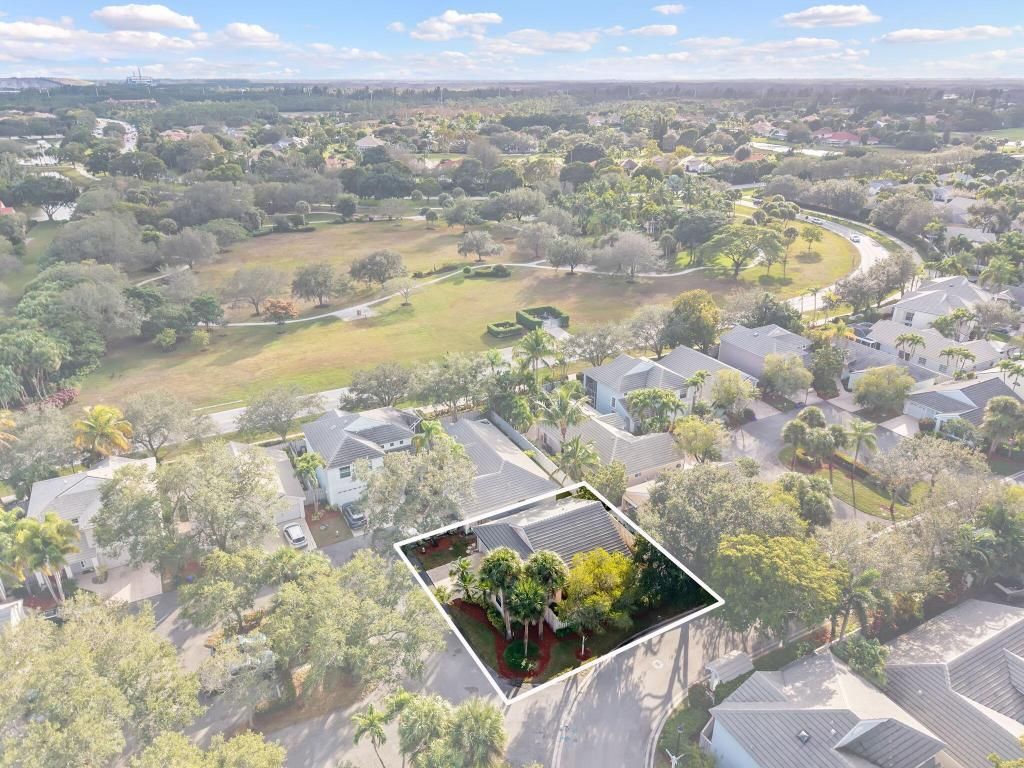 28 Governors Court, Palm Beach Gardens, FL 33418 Photo