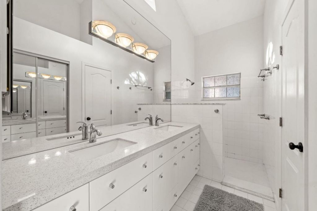 28 Governors Court, Palm Beach Gardens, FL 33418 Photo