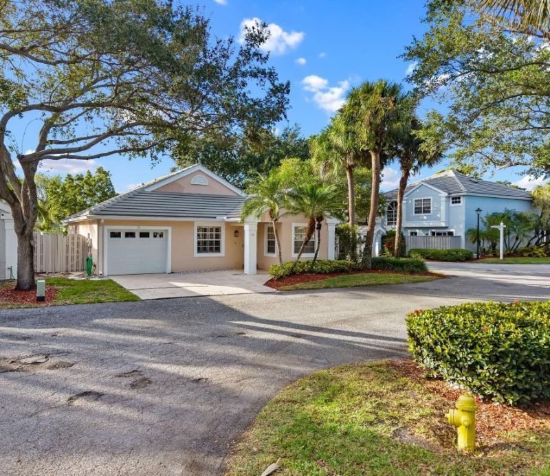 28 Governors Court, Palm Beach Gardens, FL 33418 Photo