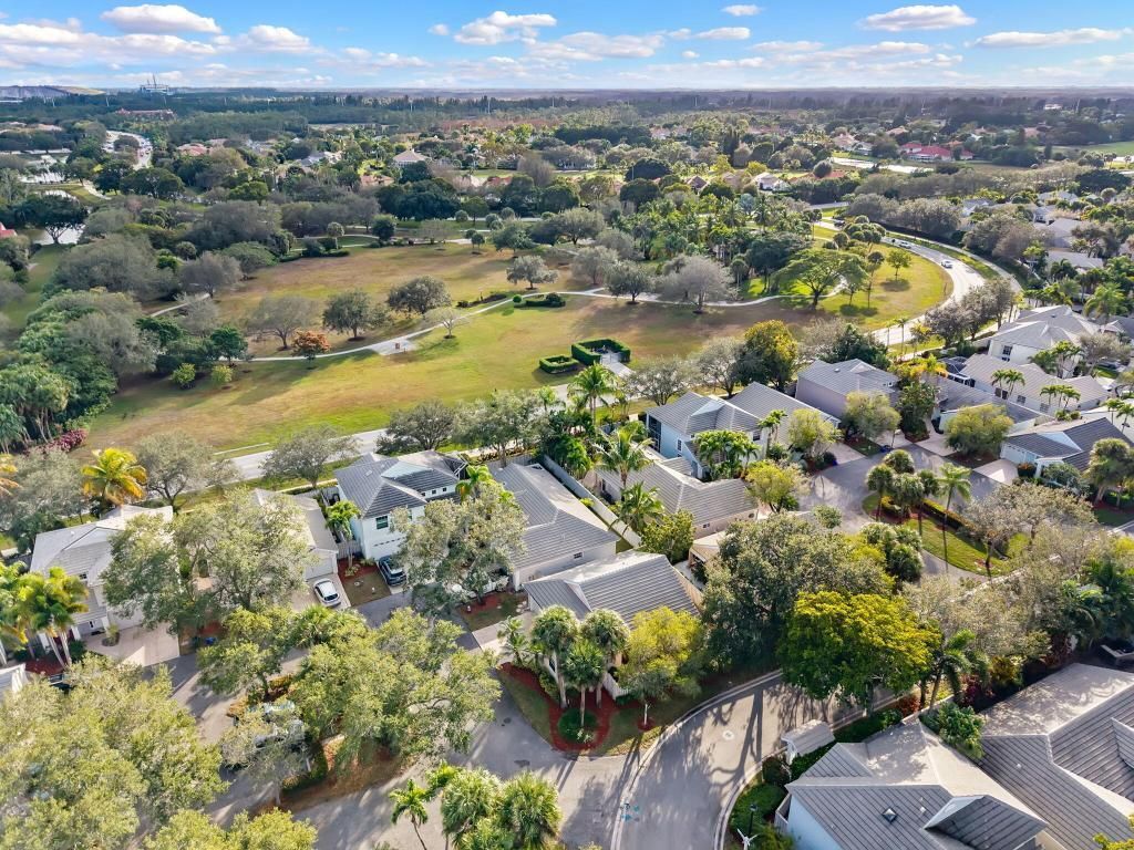 28 Governors Court, Palm Beach Gardens, FL 33418 Photo