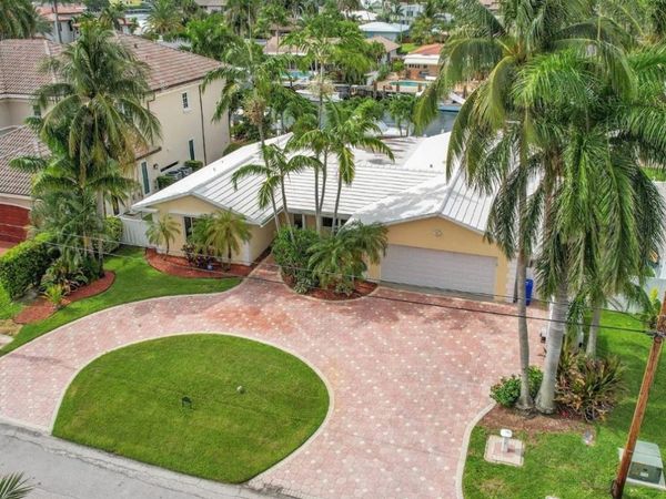 2920 NE 23rd St, Pompano Beach, FL 33062