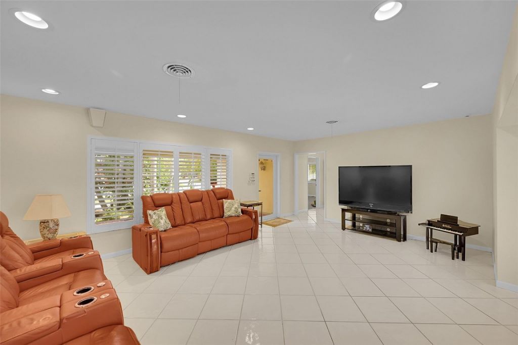 2920 NE 23rd Street, Pompano Beach, FL 33062 Photo